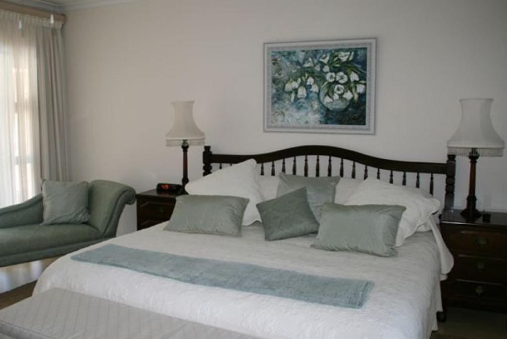Majorca House Bed & Breakfast Somerset West Room photo